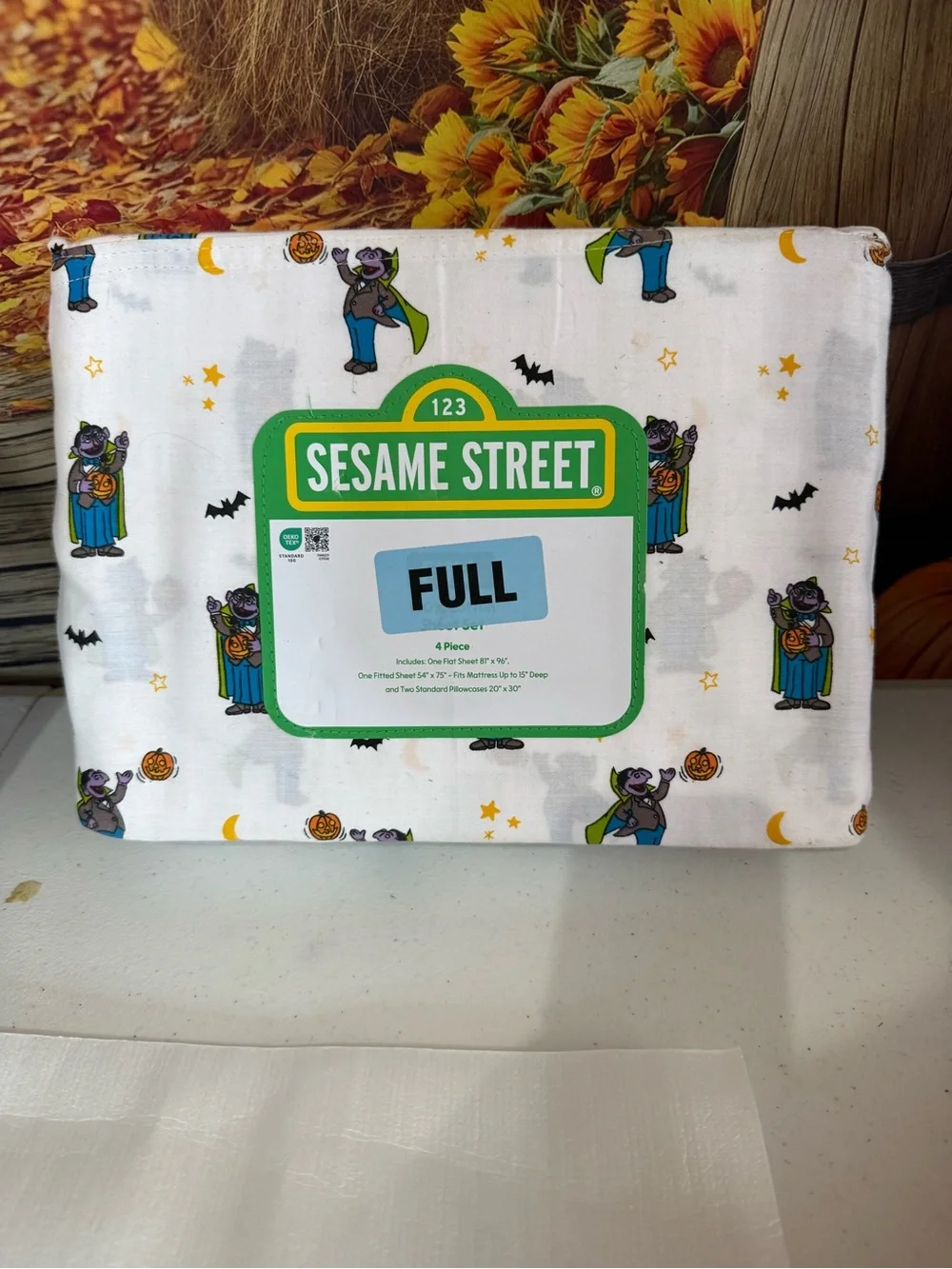 Sesame Street Count Dracula Kids Bedding - White full size